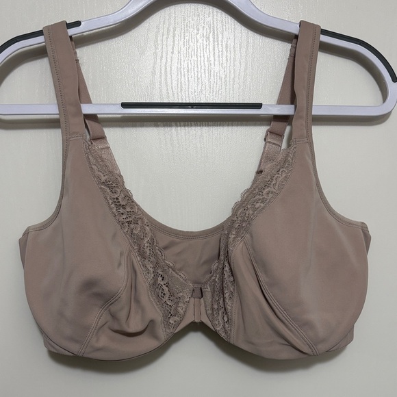 Playtex Other - Playtex Front Clasp Lace Trim Full Coverage Underwire Bra 40DDD Nude Beige